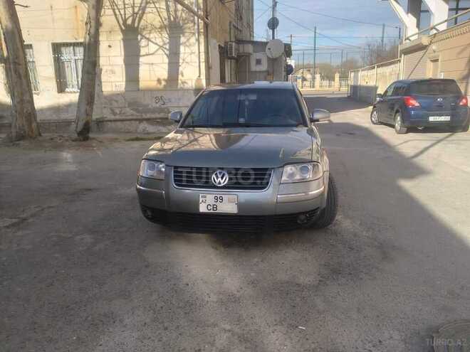 Volkswagen Passat 2004, 282,500 km - 1.8 l - Bakı