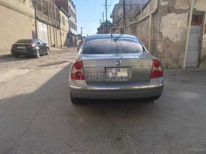 Volkswagen Passat 2004, 282,500 km - 1.8 l - Bakı