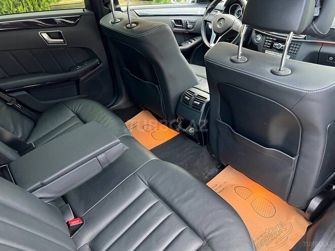 Mercedes E 250 2013, 51,500 km - 2.2 l - Bakı