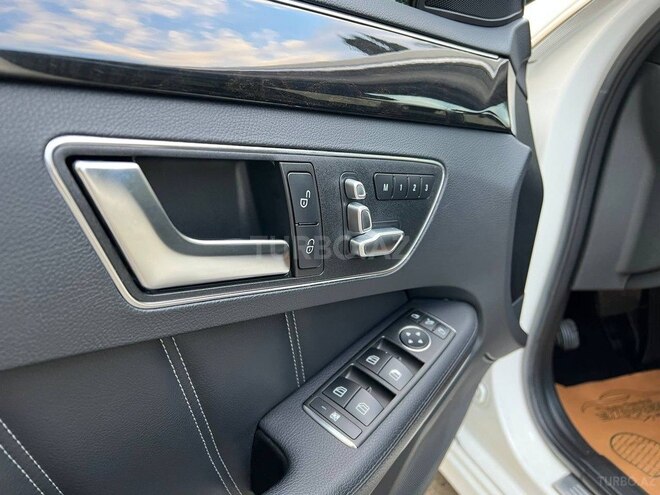 Mercedes E 250 2013, 51,500 km - 2.2 l - Bakı