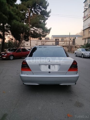Mercedes C 200 1998, 329,845 km - 2.0 l - Bakı