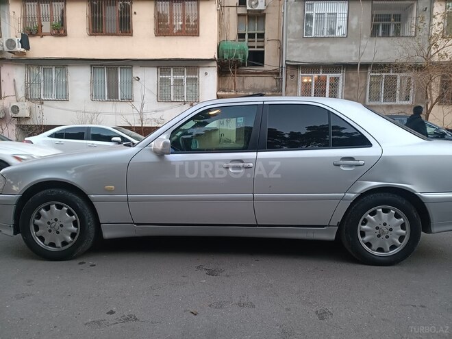 Mercedes C 200 1998, 329,845 km - 2.0 l - Bakı