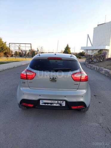 Kia Rio 2011, 350,000 km - 1.4 л - Xaçmaz