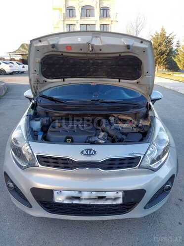 Kia Rio 2011, 350,000 km - 1.4 л - Xaçmaz