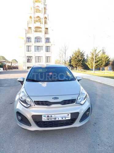 Kia Rio 2011, 350,000 km - 1.4 л - Xaçmaz