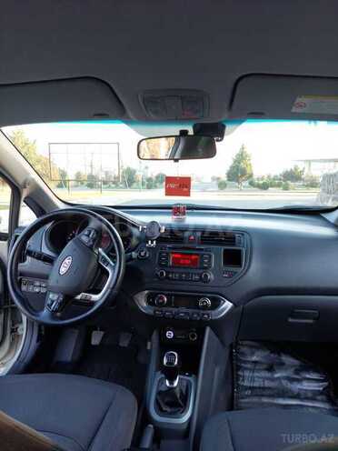 Kia Rio 2011, 350,000 km - 1.4 л - Xaçmaz