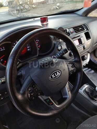 Kia Rio 2011, 350,000 km - 1.4 л - Xaçmaz