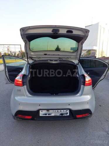Kia Rio 2011, 350,000 km - 1.4 л - Xaçmaz