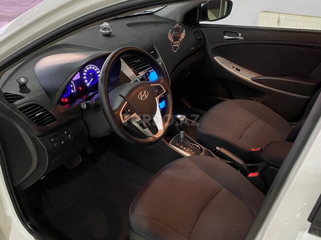 Hyundai Accent 2014, 90,800 km - 1.6 l - Bakı