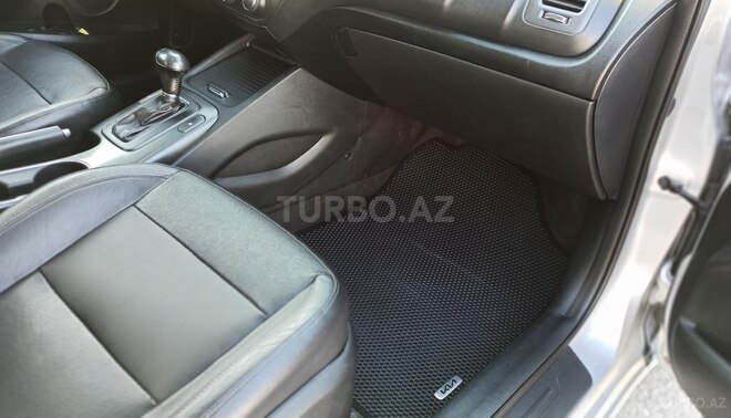Kia Cerato 2015, 70,322 km - 2.0 л - Masallı