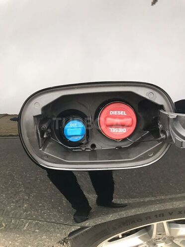 Mercedes C 300 2017, 219,700 km - 2.2 l - Bakı