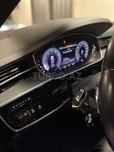 Audi A8 2018, 74,000 km - 3.0 l - Bakı
