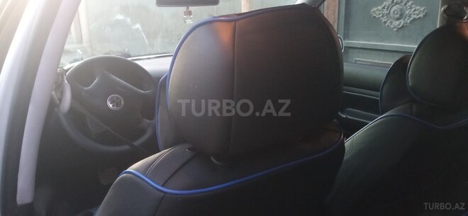 Volkswagen Golf 2001, 300,000 km - 2.0 l - Bakı