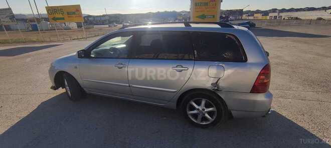 Toyota Corolla 2005, 325,000 km - 1.4 l - Xırdalan