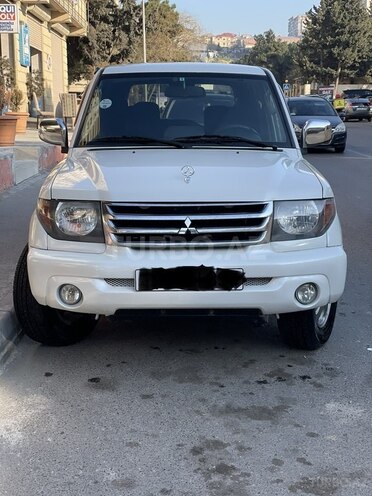 Mitsubishi Pajero io 2000, 270,000 km - 2.0 л - Bakı