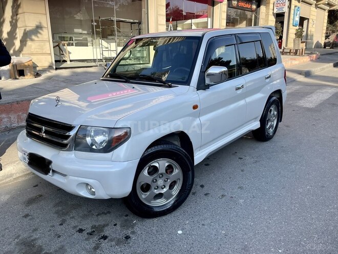 Mitsubishi Pajero io 2000, 270,000 km - 2.0 л - Bakı