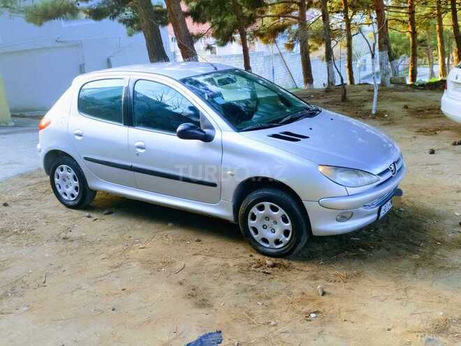 Peugeot 206 2002, 286,000 km - 1.4 l - Bakı