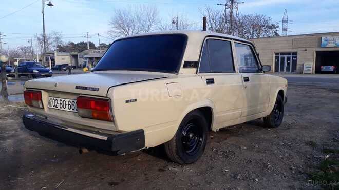 LADA (VAZ) 2107 1985, 310,000 km - 1.6 l - Salyan