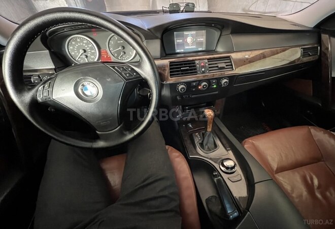 BMW 525 2005, 218,000 km - 2.5 l - Bakı