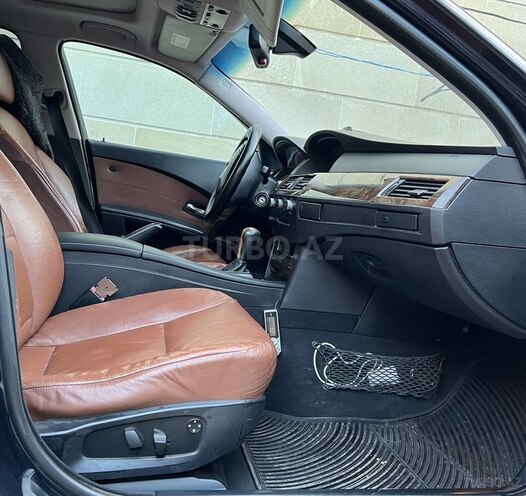 BMW 525 2005, 218,000 km - 2.5 l - Bakı