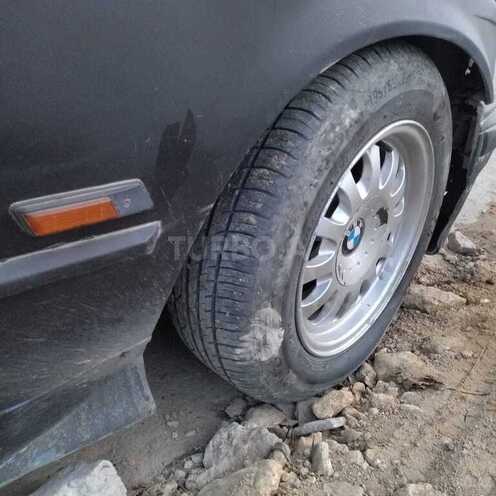 BMW 320 1993, 365,000 km - 2.0 l - Bakı