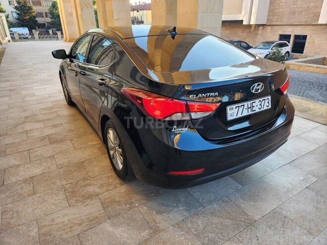 Hyundai Elantra 2015, 155,000 km - 1.8 l - Bakı