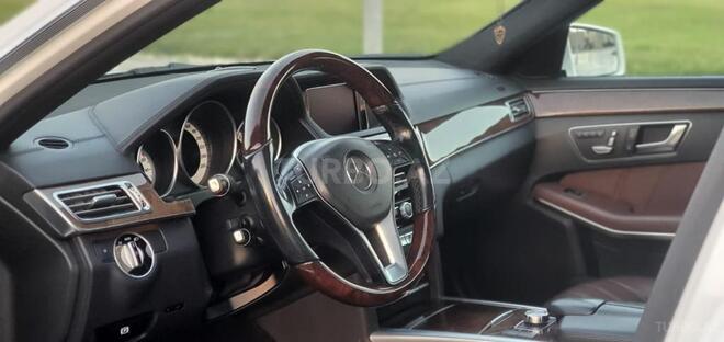 Mercedes E 250 2014, 177,000 km - 2.2 л - Bakı
