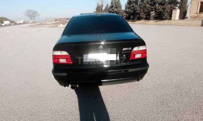 BMW 525 2002, 232,480 km - 2.5 l - Şabran