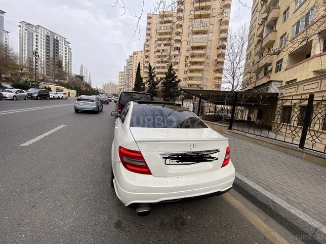 Mercedes C 180 2008, 305,000 km - 1.8 l - Bakı