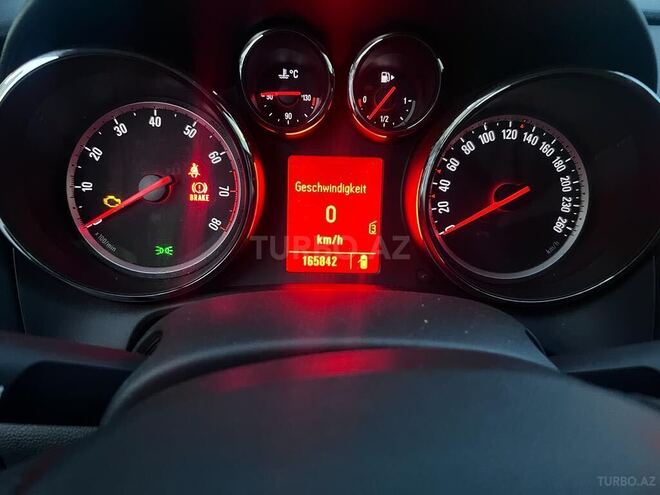 Opel Astra 2011, 165,842 km - 1.4 l - Bakı