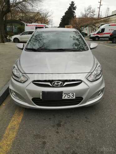 Hyundai Accent 2012, 130,000 km - 1.6 л - Bakı