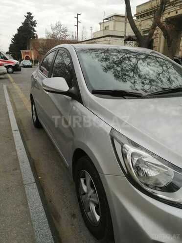 Hyundai Accent 2012, 130,000 km - 1.6 л - Bakı