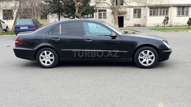 Mercedes E 220 2002, 312,500 km - 2.2 l - Bakı