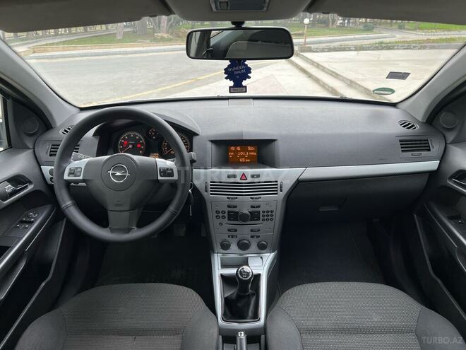 Opel Astra 2009, 172,425 km - 1.4 l - Bakı