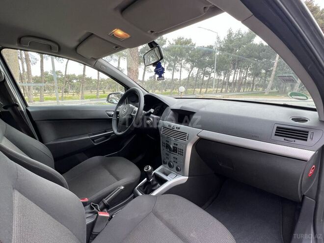 Opel Astra 2009, 172,425 km - 1.4 l - Bakı