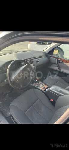 Mercedes E 270 2000, 357,000 km - 2.7 l - Sumqayıt