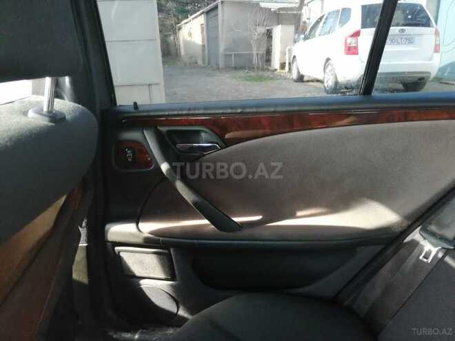 Mercedes E 270 2000, 357,000 km - 2.7 l - Sumqayıt
