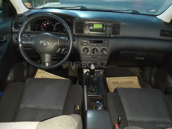 Toyota Corolla 2004, 180,000 km - 1.4 l - Bakı