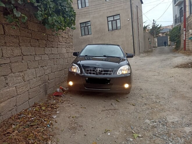 Toyota Corolla 2004, 180,000 km - 1.4 l - Bakı