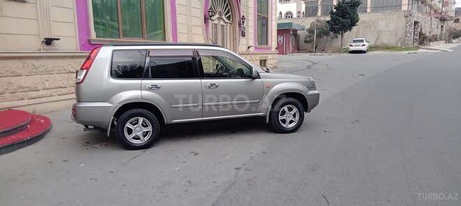 Nissan X-Trail 2001, 298,500 km - 2.0 l - Bakı