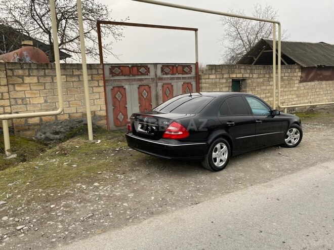 Mercedes E 220 2006, 288,973 km - 2.2 l - Qəbələ