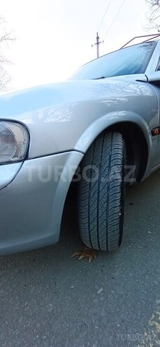 Opel Vectra 1998, 320,000 km - 1.8 l - Qazax