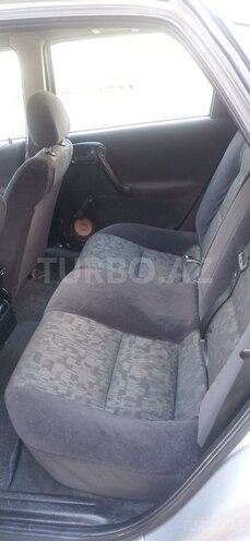 Opel Vectra 1998, 320,000 km - 1.8 l - Qazax