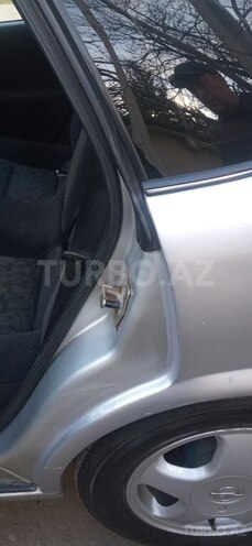 Opel Vectra 1998, 320,000 km - 1.8 l - Qazax