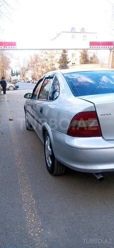 Opel Vectra 1998, 320,000 km - 1.8 l - Qazax