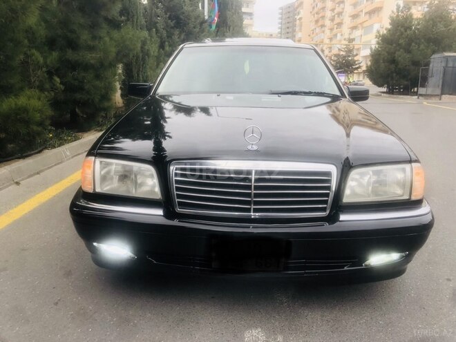 Mercedes C 280 2000, 298,000 km - 2.8 l - Bakı