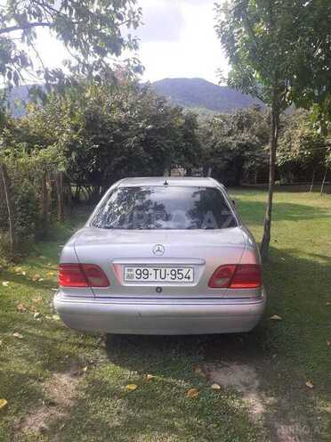 Mercedes E 280 1996, 430,000 km - 2.8 l - Bakı