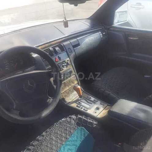 Mercedes E 280 1996, 430,000 km - 2.8 l - Bakı