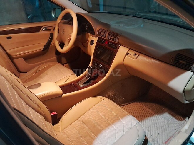 Mercedes C 240 2001, 350,000 km - 2.6 л - Biləsuvar