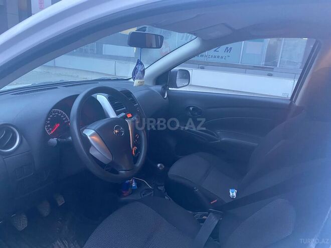 Nissan Sunny 2018, 91,000 km - 1.5 l - Bakı